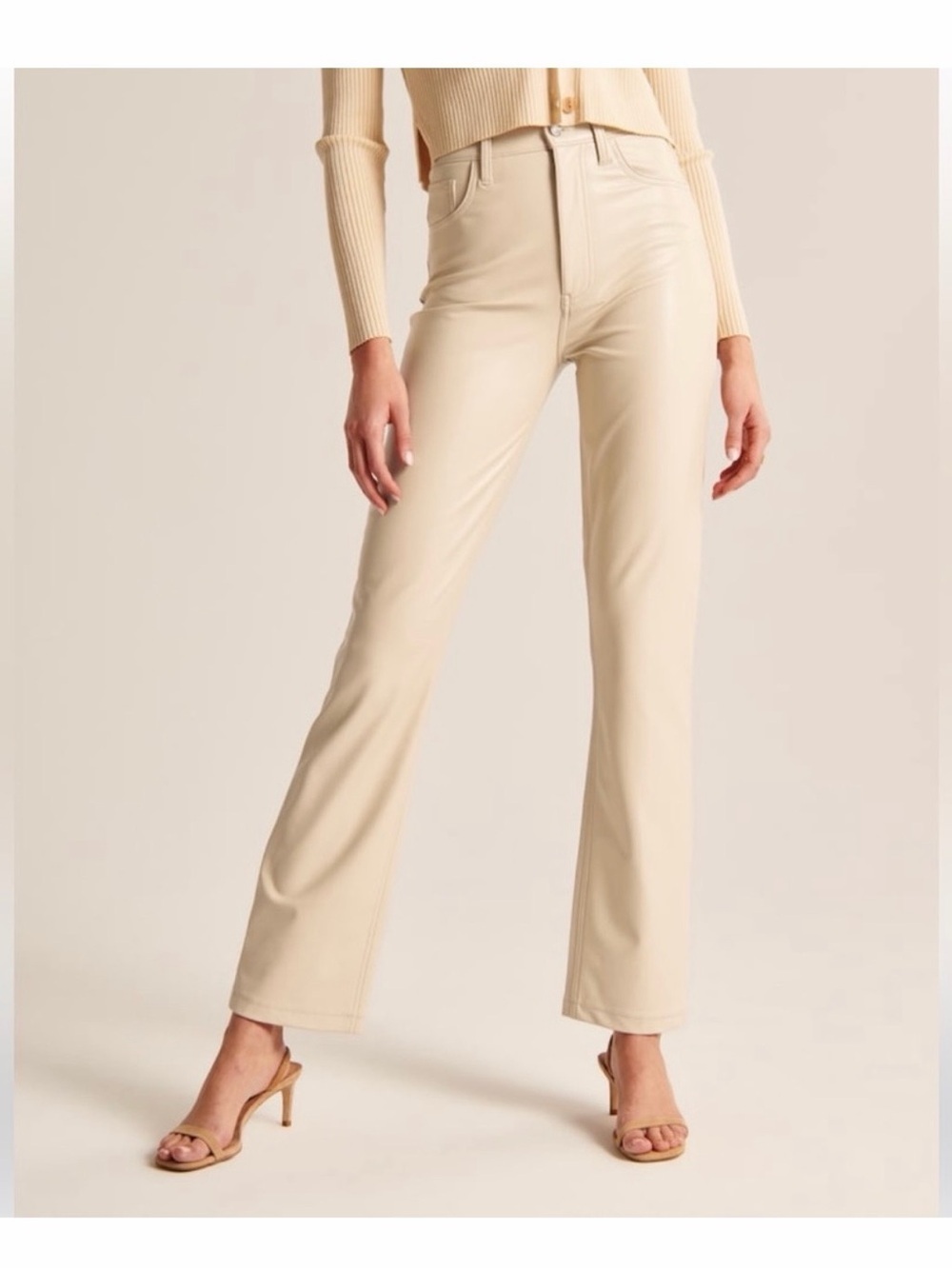 Abercrombie & Fitch 90’s straight Cream High-Rise Straight Pants